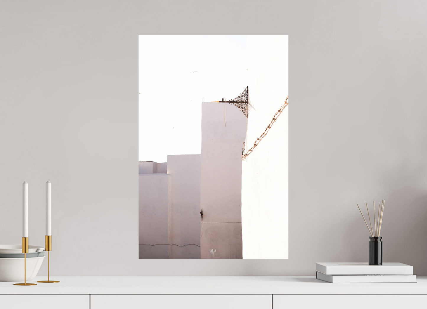 Photographe Sarah Varlet Décoration Print Affiche Poster Essaouira Maroc Rue Blanc Minimalisme Mellah