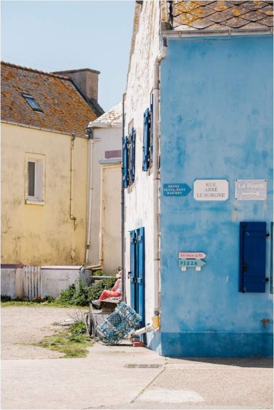 Photographie rue colorée Ile de Sein Sarah Varlet