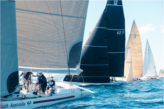 Photographie Décoration Sarah Varlet Régates Bateau 12MJI Toulon Provence Regatta