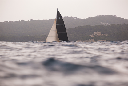 Sarah Varlet - Photo Affiche Poster - Décoration - Sailing photographie - bateau 12MJI 
