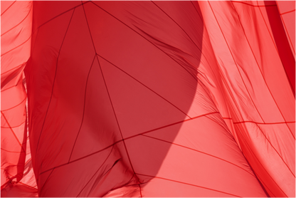 Sarah Varlet - Photo Affiche Poster - Décoration - Sailing photographie - bateau  spi rouge