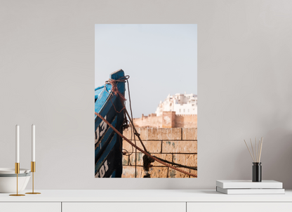 Photographe Sarah Varlet Décoration Print Affiche Poster Essaouira Maroc Coucher de soleil Barque Bleue