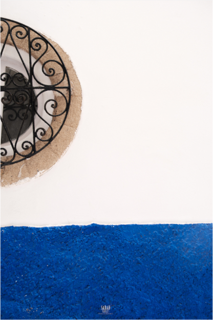 Photographe Sarah Varlet Décoration Print Affiche Poster Essaouira Maroc Rue Blanc et bleu Minimalisme